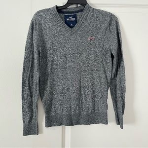 Hollister sweater